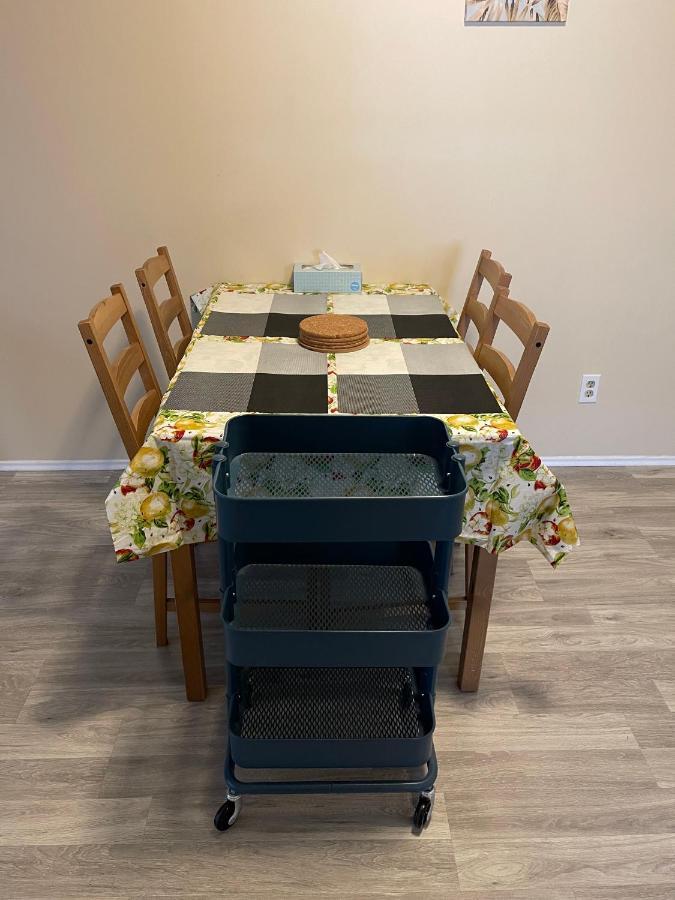 Mt Pleasant Nw 2 Bedrooms 500 Calgary Luaran gambar