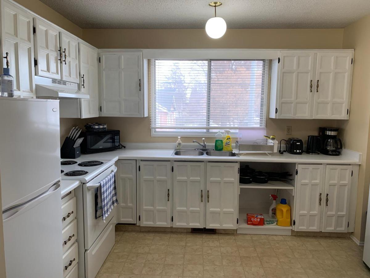 Mt Pleasant Nw 2 Bedrooms 500 Calgary Luaran gambar
